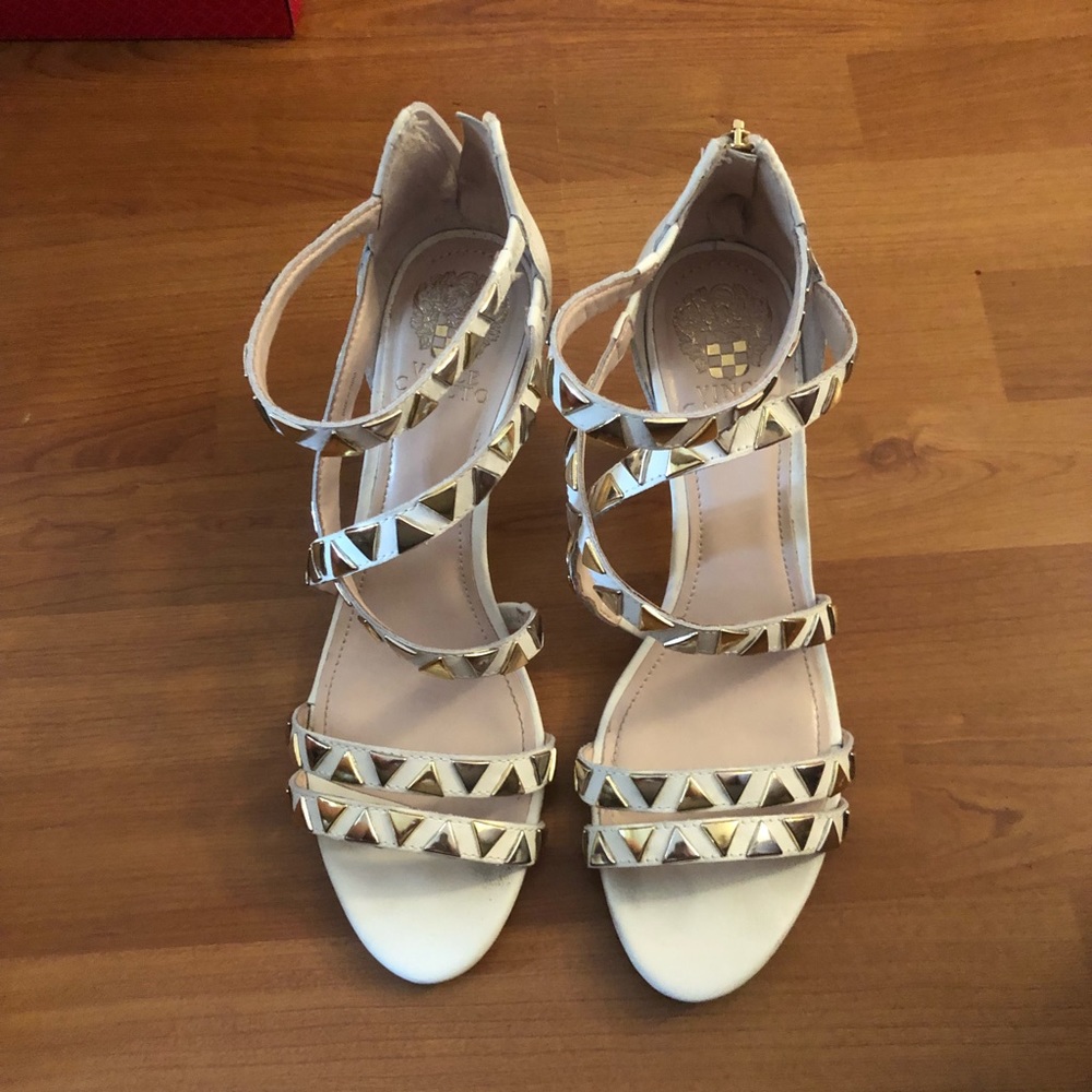 Dress shoes